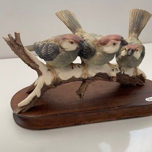 Giuseppe Tagliar Italy RARE Porcelain Three Little Birds on a Snowy Branch